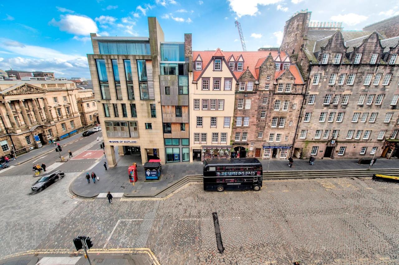 Pass The Keys Modern 3 Bed Flat On The Historic Royal Mile * Edinburgh