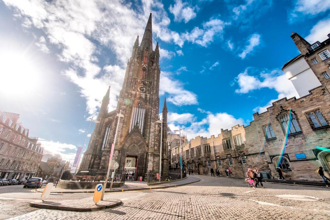 Apartment Pass The Keys Modern 3 Bed Flat On The Historic Royal Mile
