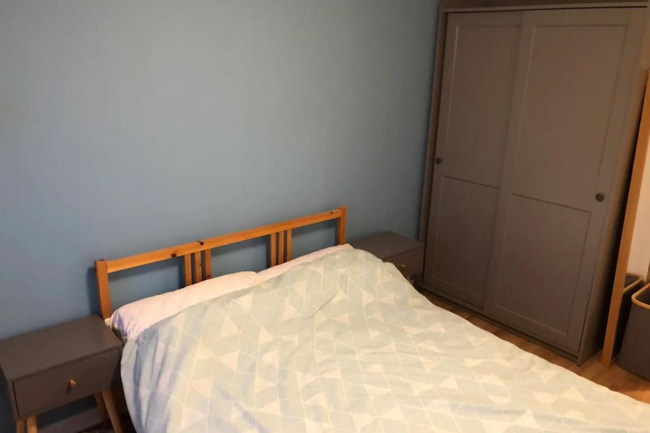 Inviting 1bd Flat In Appartement *