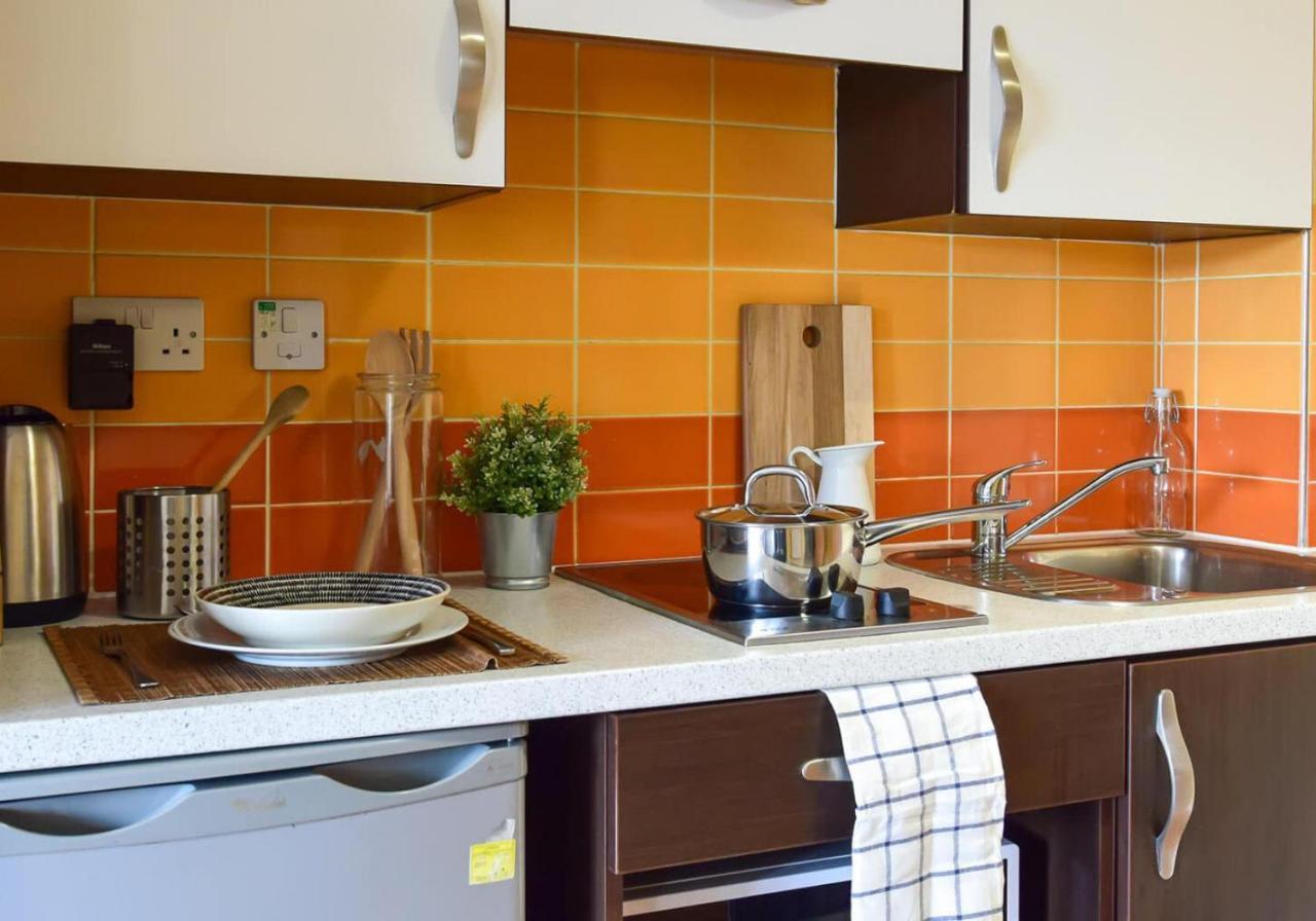 And Ensuite Bedrooms With Shared Kitchen At Fountainbridge In Appartement *
