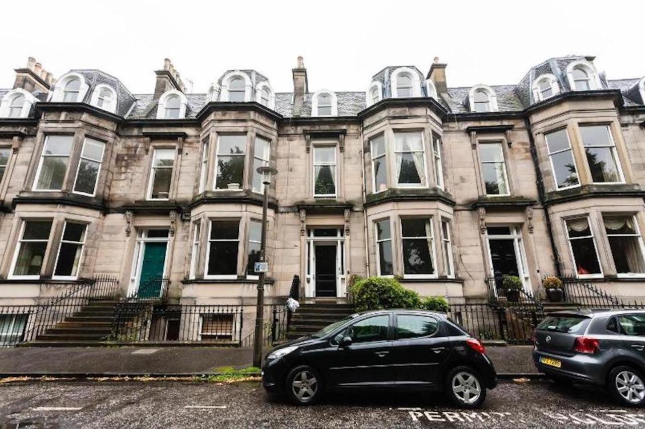 Entire, & Fully- Equipped Flat, West End Apartment *