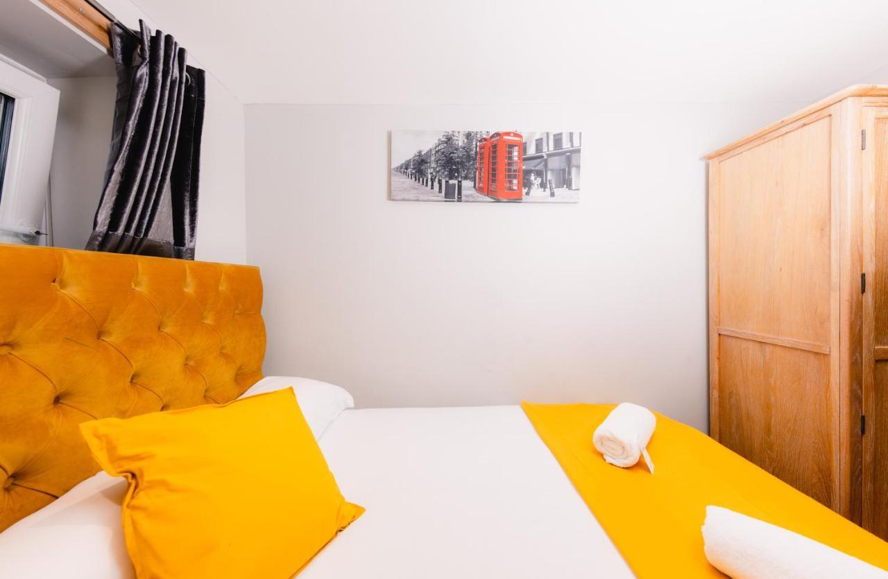 Superb Luxury Quality On Canal Apartment Edinburgh