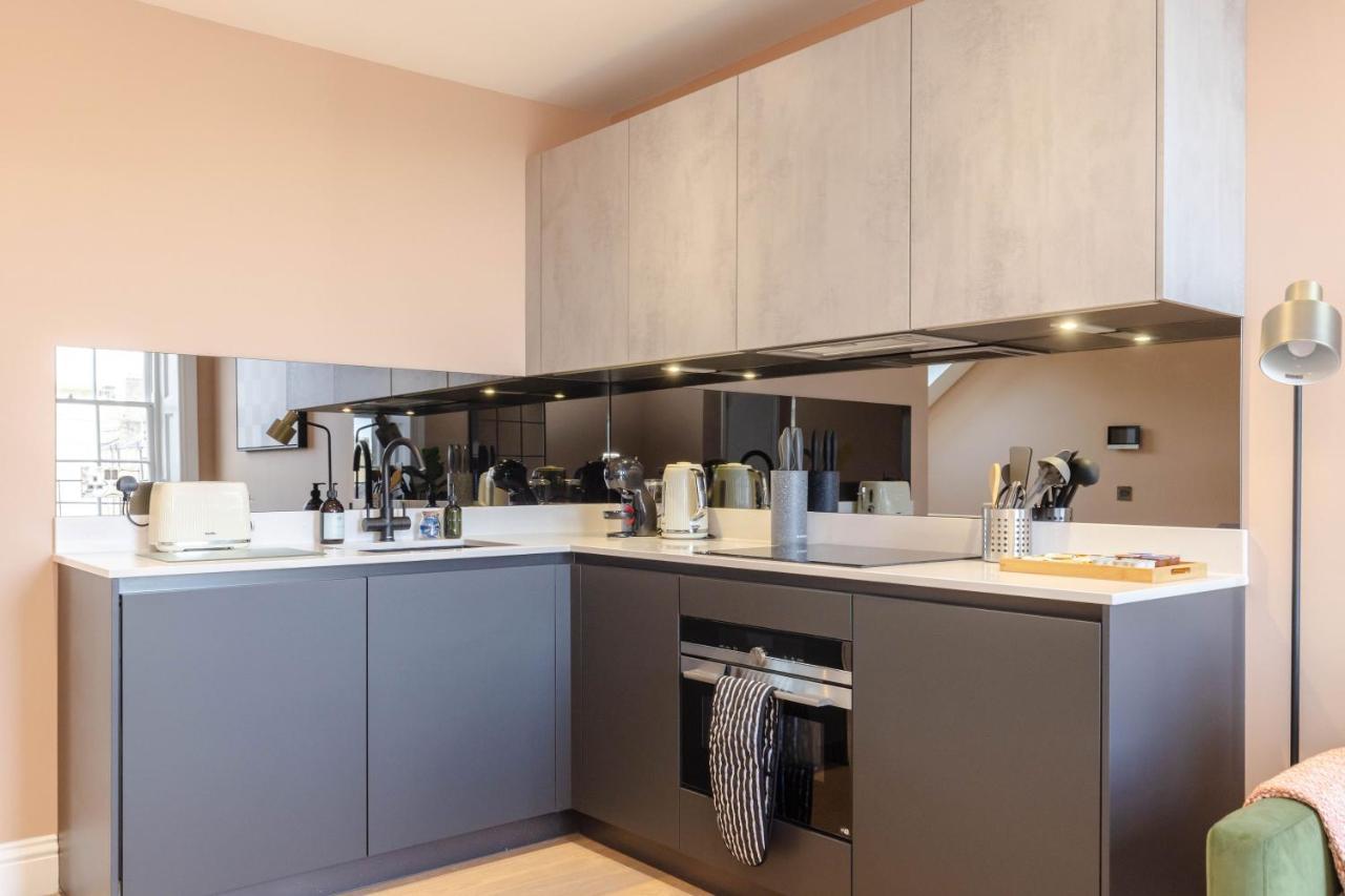 Apartment Dragon Luxury Serviced At Walker Street Edinburgh
