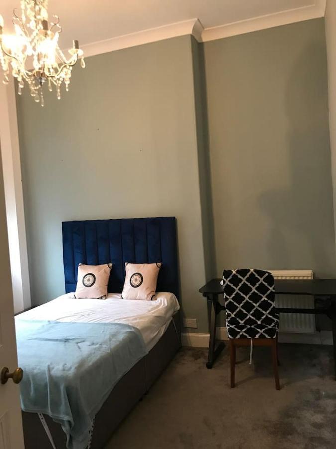 Grange Lone Entire With Two Double Beds *