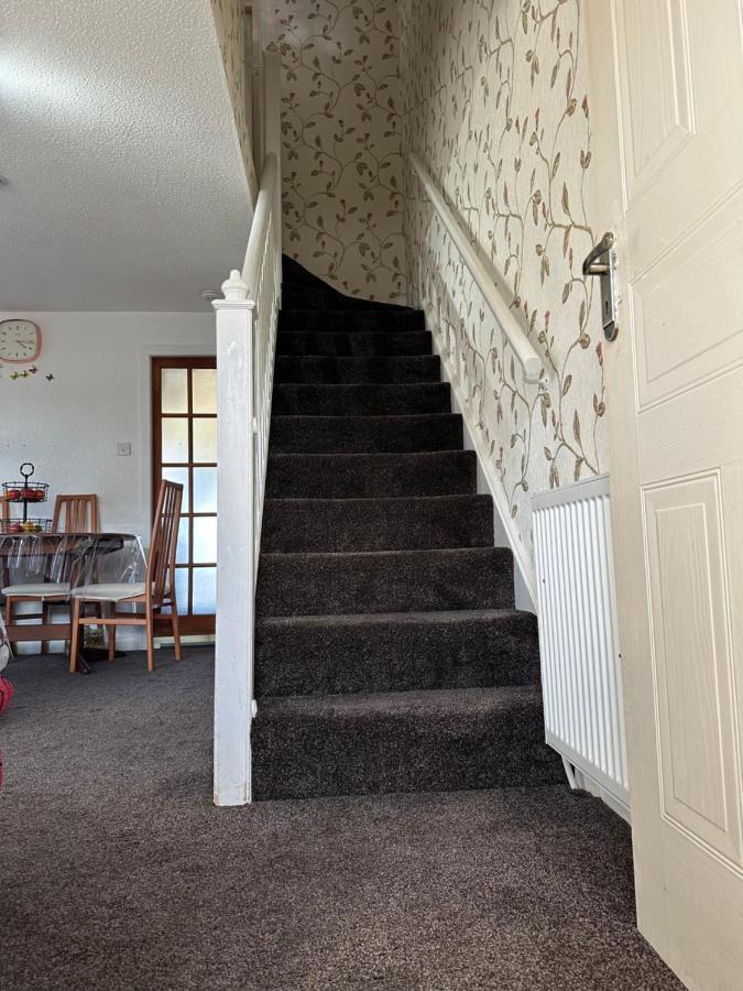 Apartment Peaceful Private With Free Parking And Wifi Edinburgh