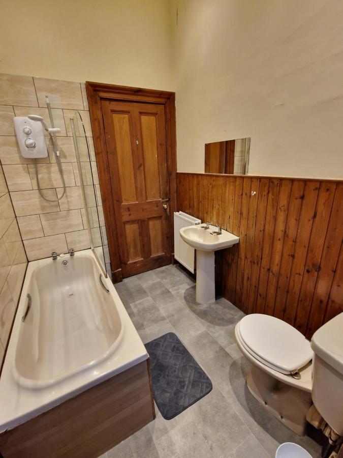 Massive 5bed 2bath Flat Available For Fringe Festival