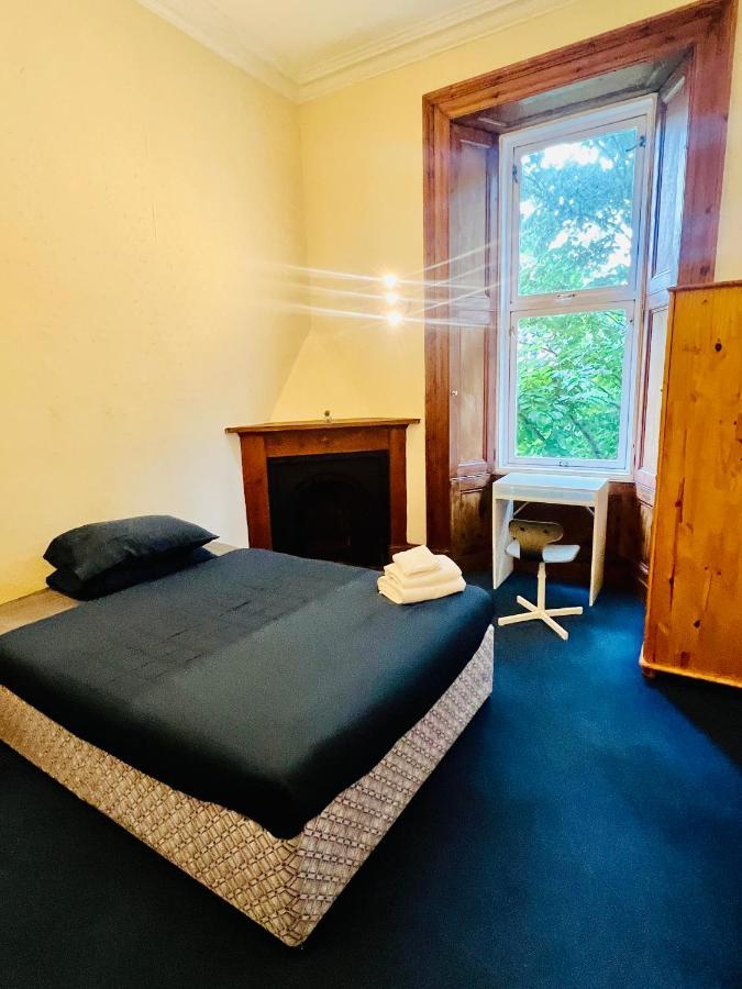 Massive 5bed 2bath Flat Available For Fringe Festival Appartement