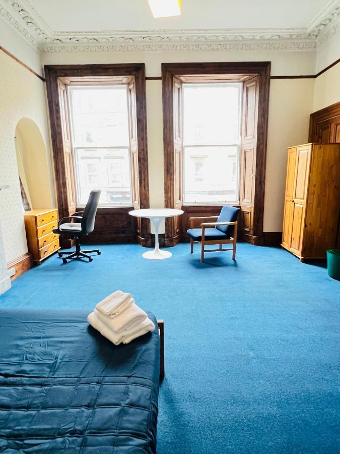 Massive 5bed 2bath Flat Available For Fringe Festival Appartement