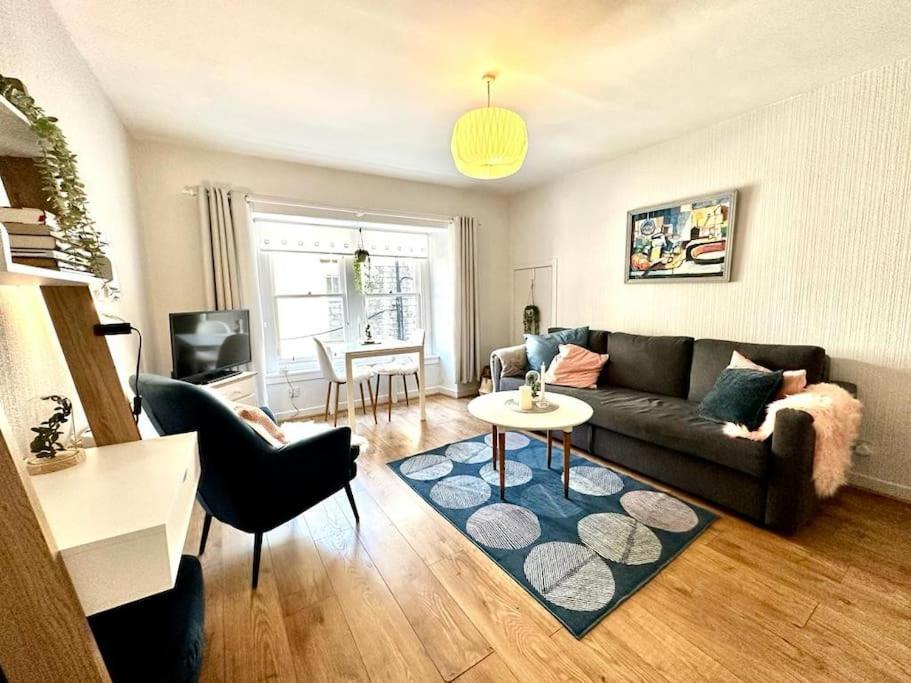 Centre Hidden Hideout For 2 Apartment Edinburgh