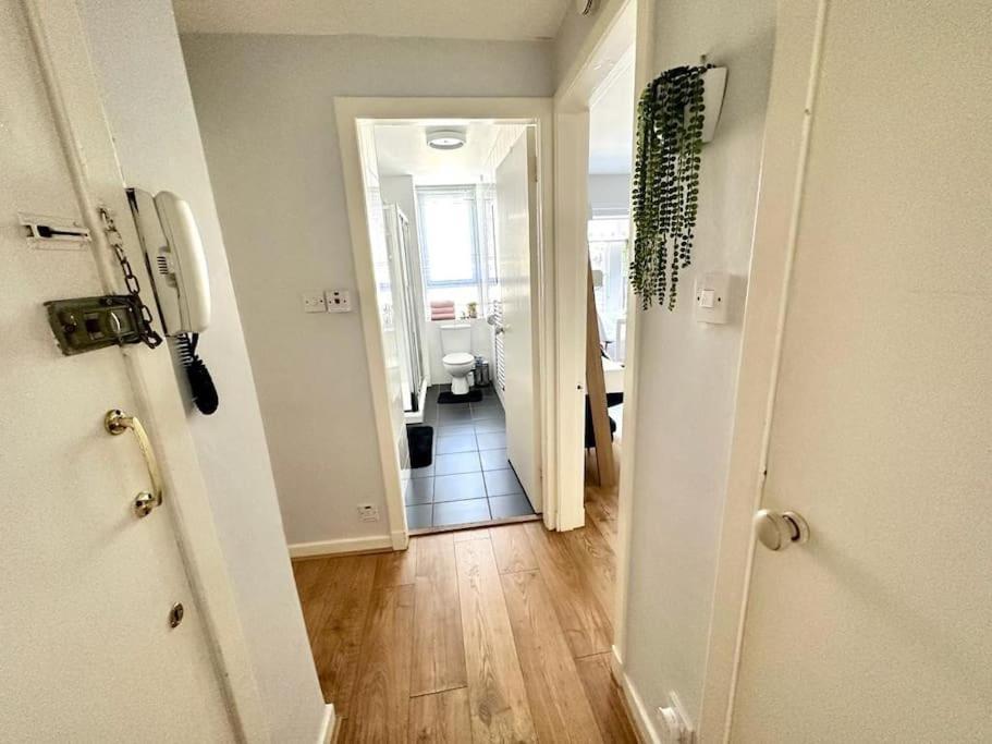 Centre Hidden Hideout For 2 Apartment *