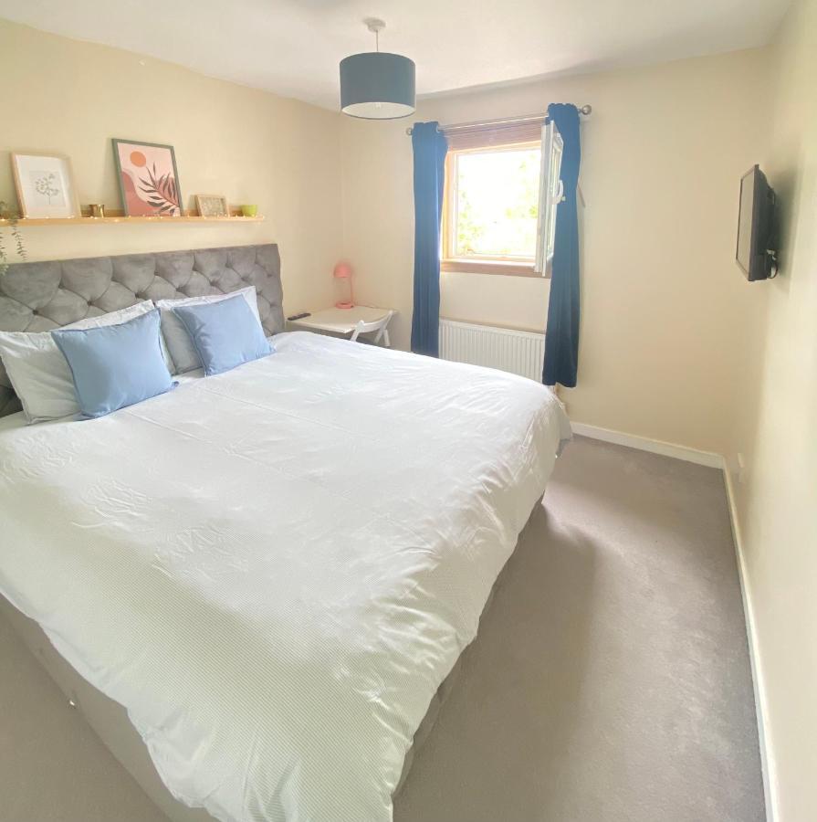 Cozy Bedroom In Shared With Free Parking * Édimbourg