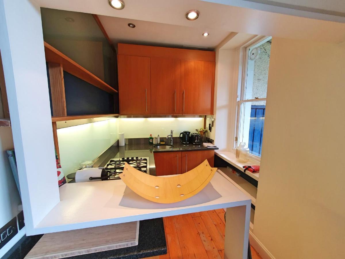 Peaceful 1-bedroom Retreat Edinburgh