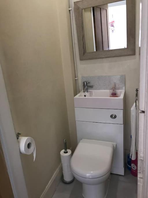 3 Bedrooms For Upto 6