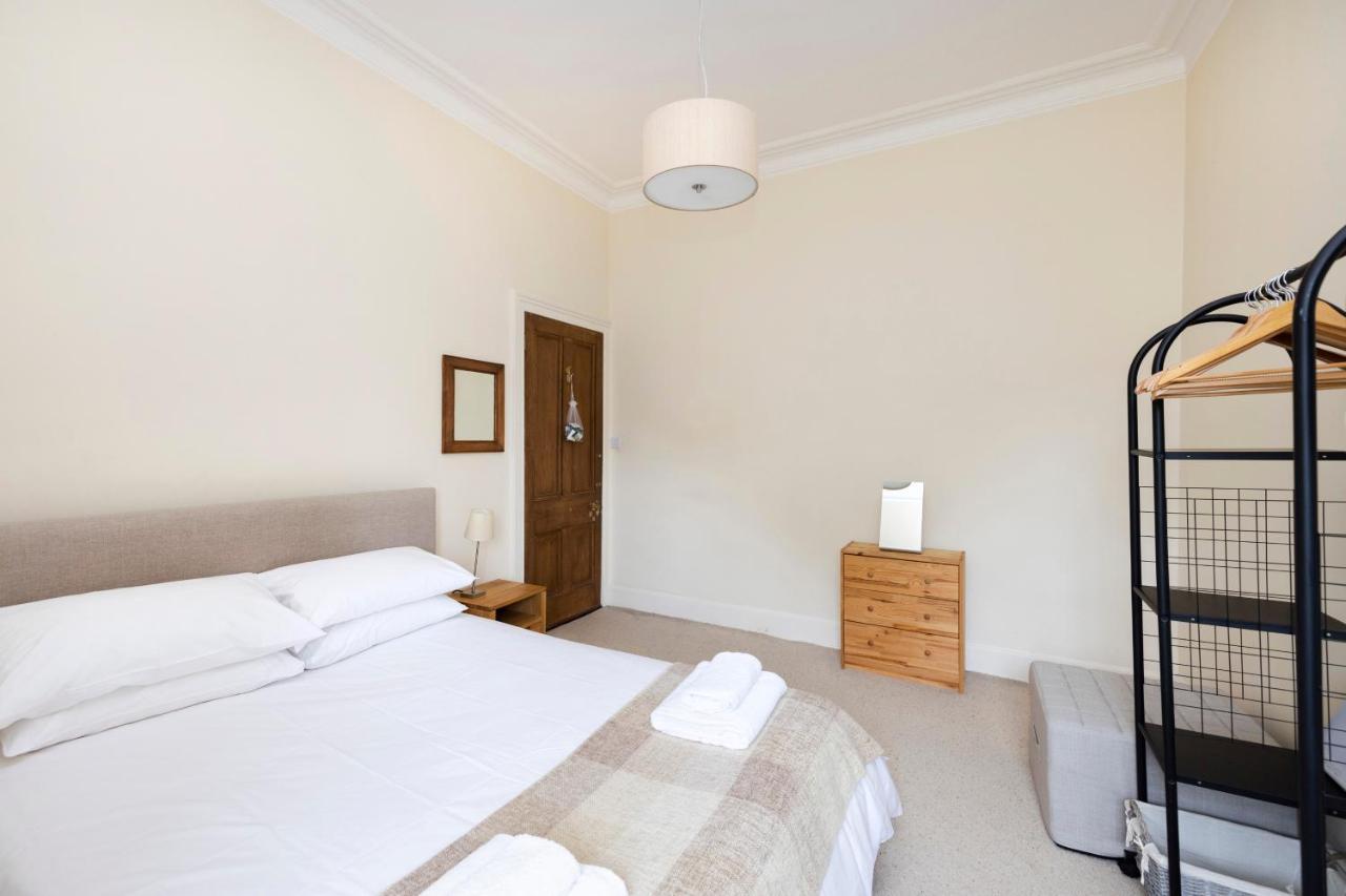 Tasteful 1-bedroom Near Meadows *