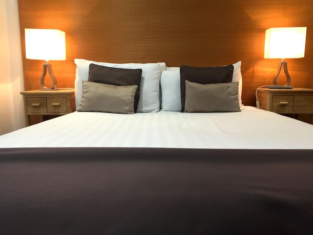 Fountain Court - Harris Aparthotel 4*