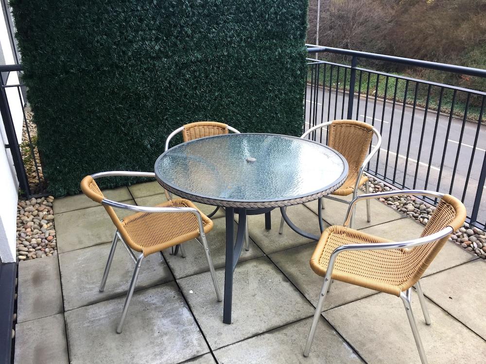 Fountain Court - Harris