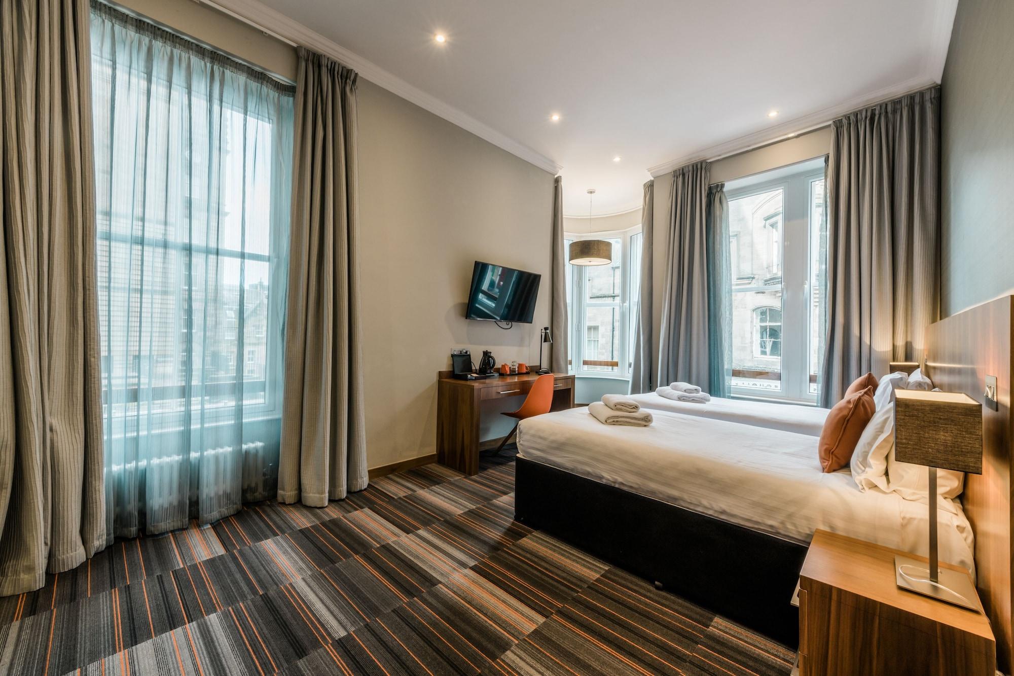 The Place 4* EDI