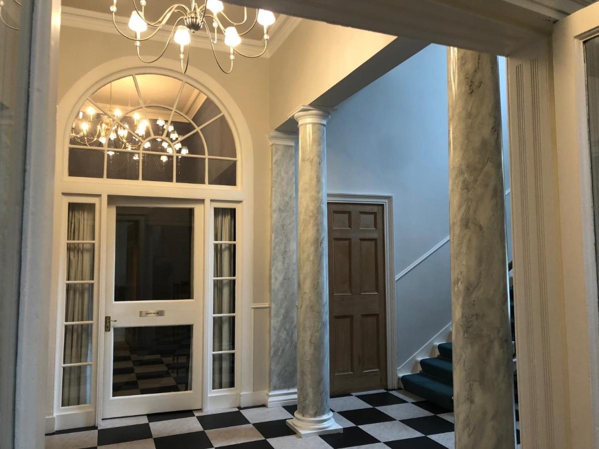 Private Guest In Georgian Townhouse In Centre Homestay Edinburgh