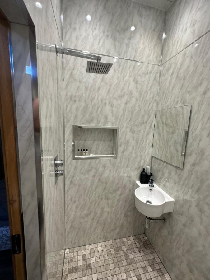 Aparthotel Thistle *