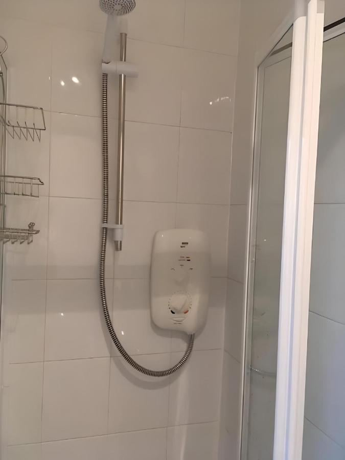 Logie - Beautiful And One Bed Flat * EDI