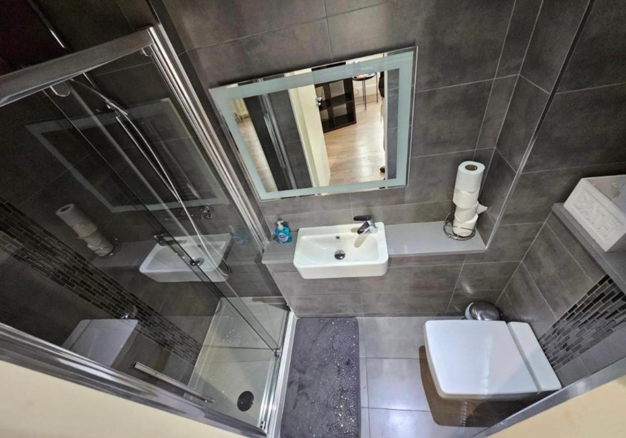 Luxury Double With Private Bathroom Séjour chez l'habitant *