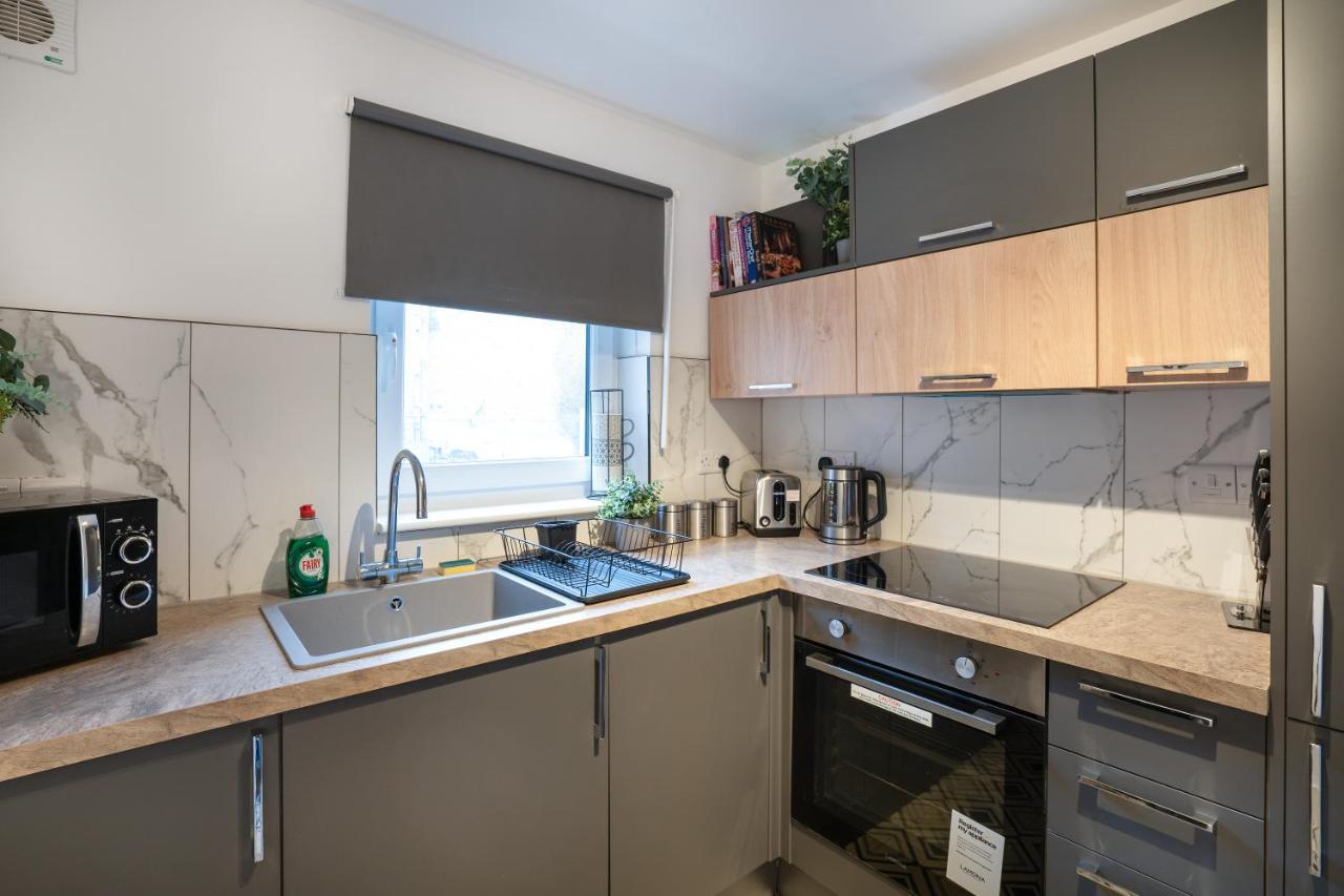 Modern 2bed Apartment-free Parking Appartement