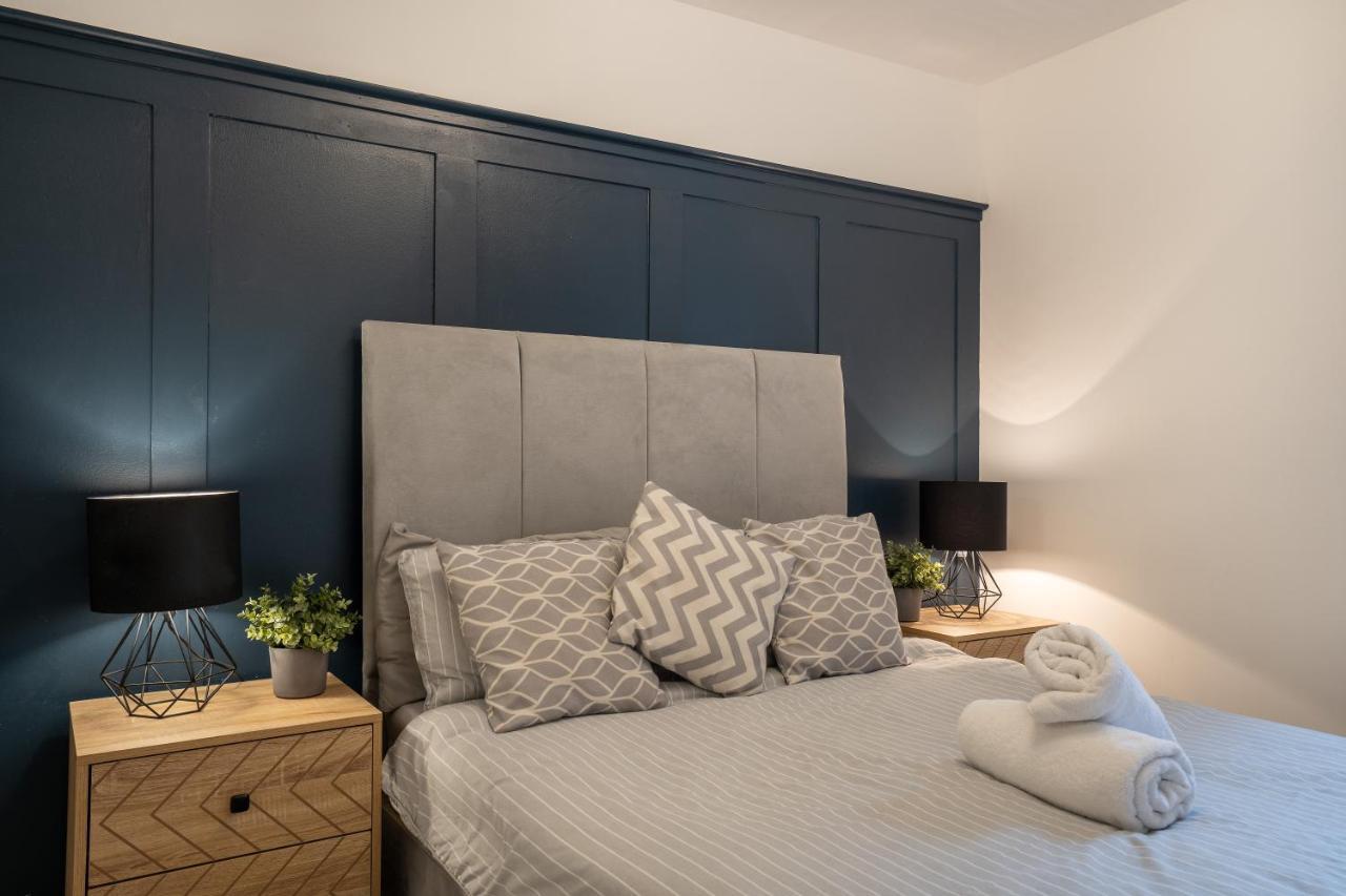 Appartement Modern 2bed Apartment-free Parking EDI