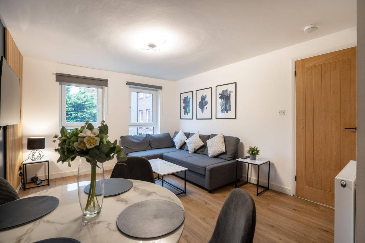 Appartement Modern 2bed Apartment-free Parking EDI