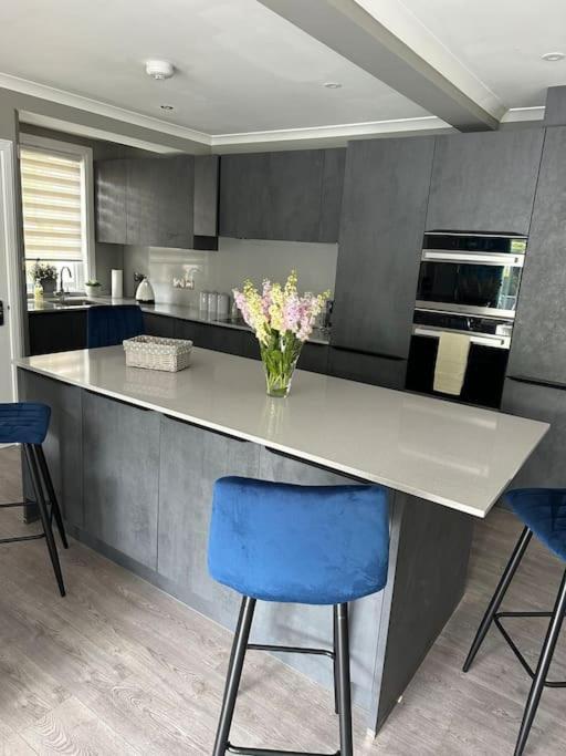 Cameron Coach House Modern In Murrayfield Ferienhaus EDI