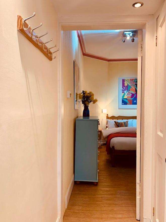 Royal Mile Apt, Just 1 Min From Castle! Apartment