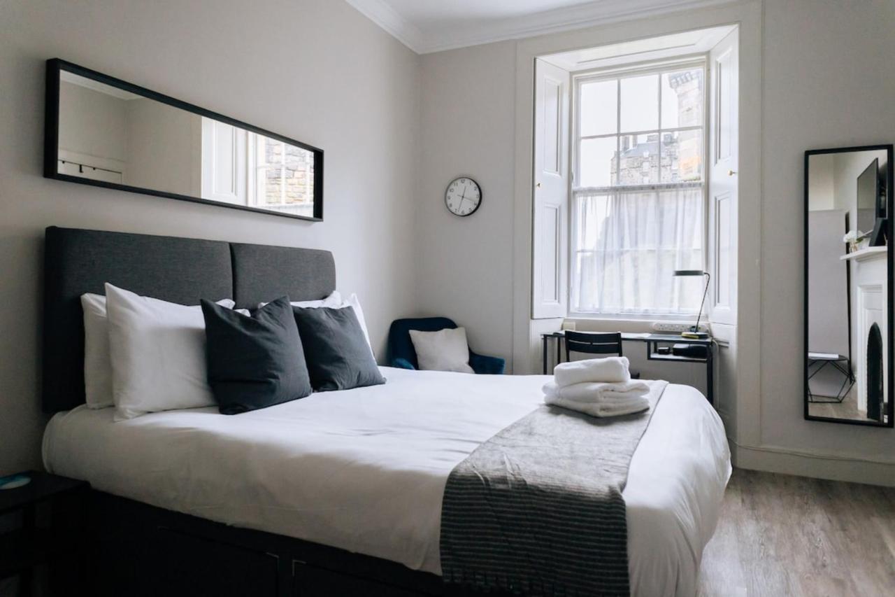 Chic 1bd Flat - Wviews Of Castle! Apartment *