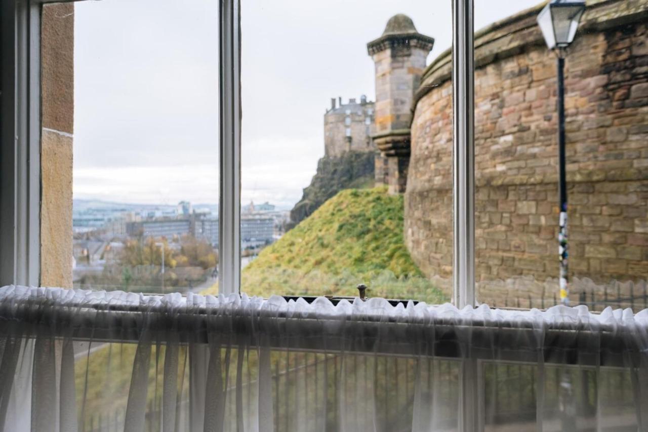 Apartment Chic 1bd Flat - Wviews Of Castle! Edinburgh