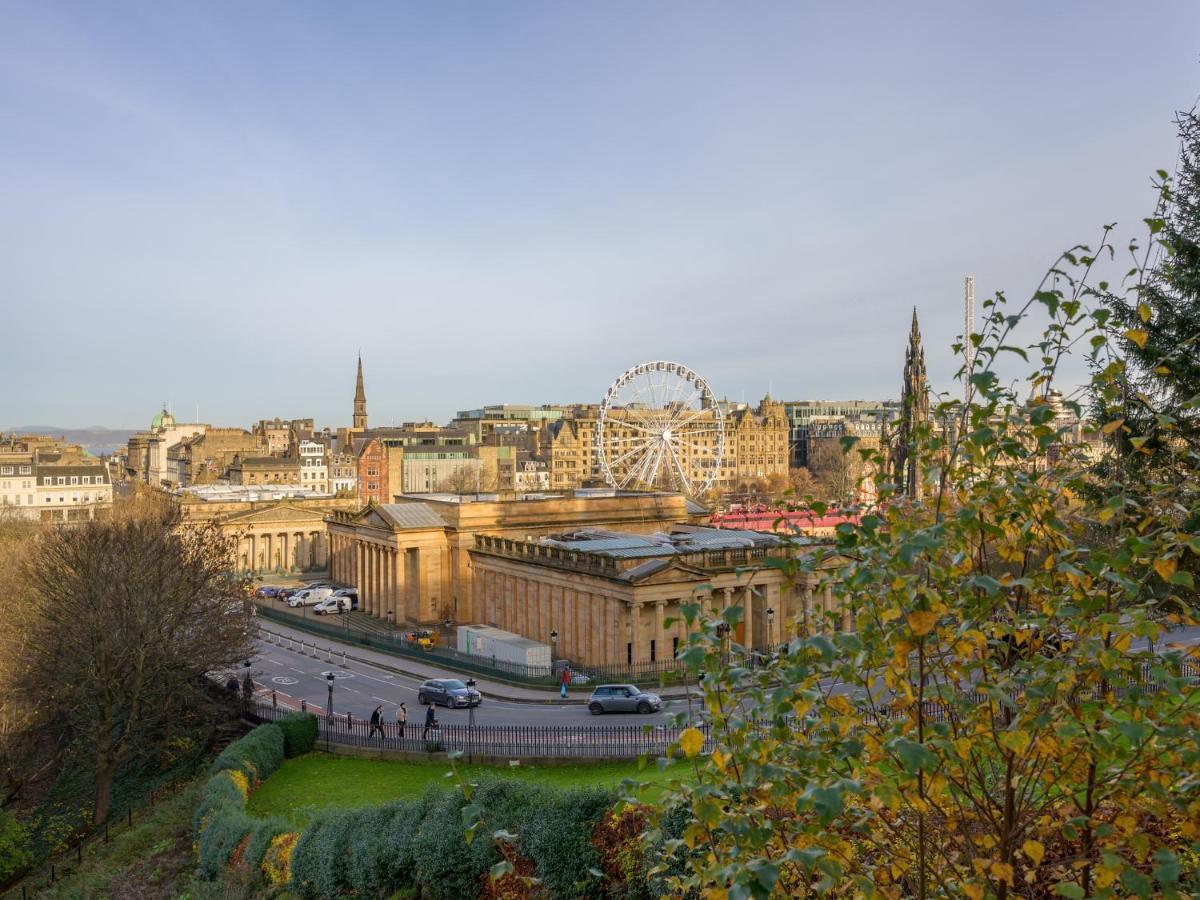 Apartment Pass The Keys Historic Ramsay Garden With Balcony Views Edinburgh