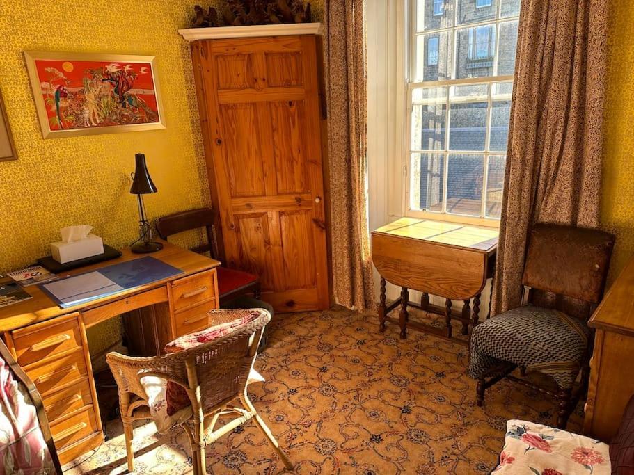 Very 2 Bedroom Flat In World Heritage Site Apartment