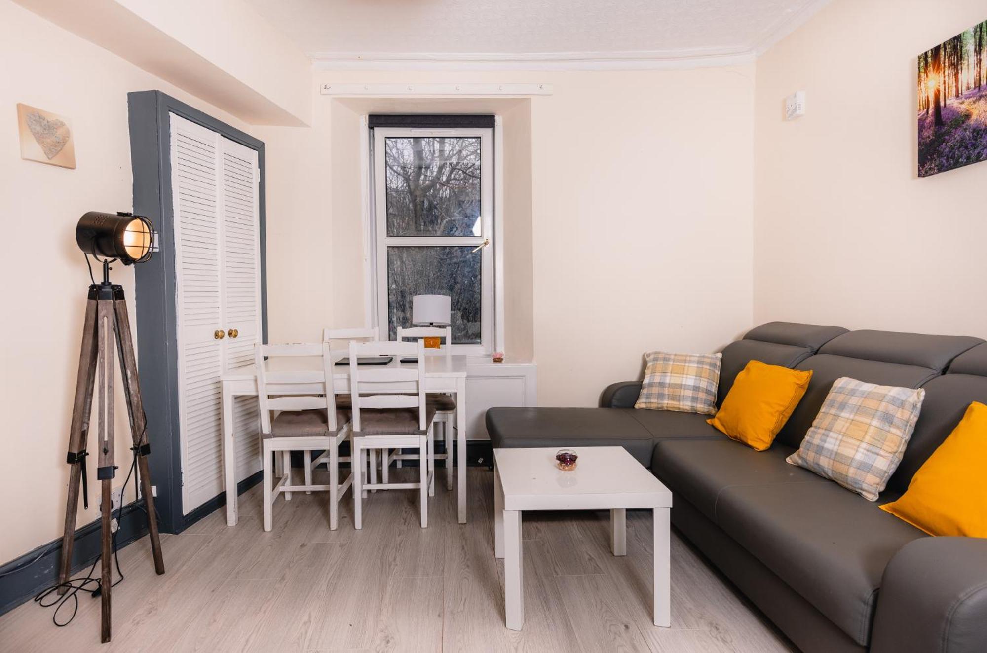 Warm&welcoming Centre By Meadows 3