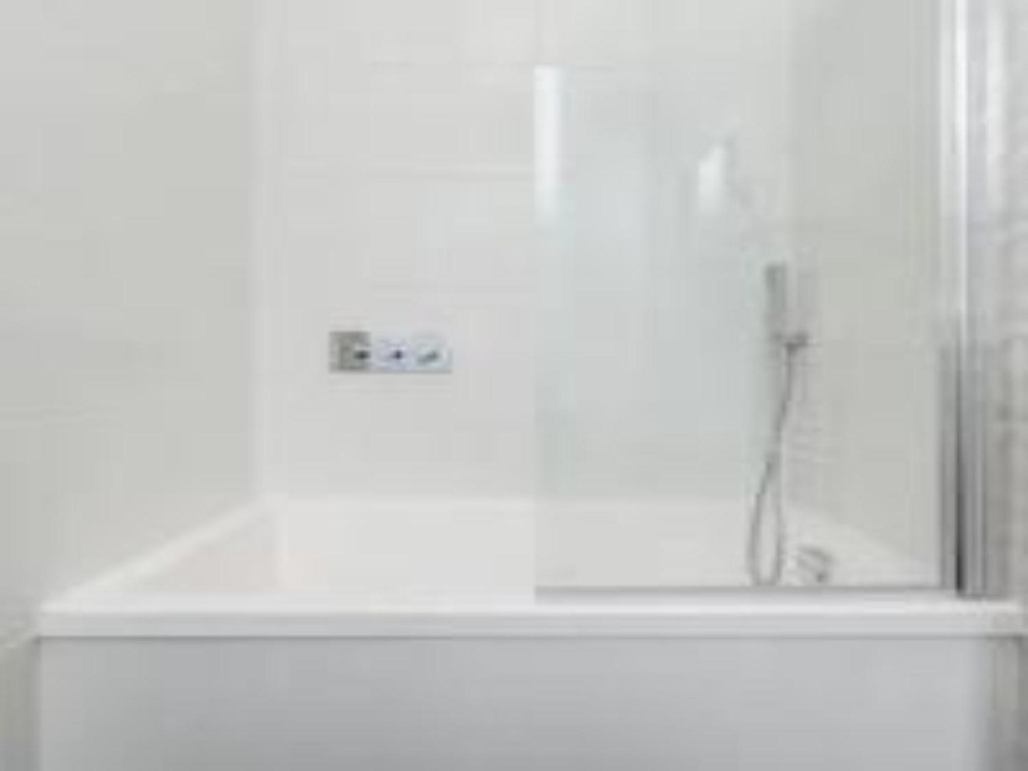 Pass The Keys Main Door 3 Bed With Free Parking Appartement *