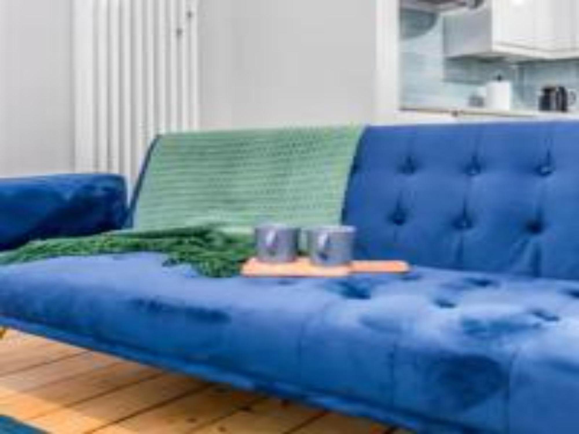 Pass The Keys Main Door 3 Bed With Free Parking Appartement *