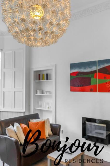 Clichy Ground Floor 1br-1 Ba, Shared Garden Access By Bonjour Residences * EDI