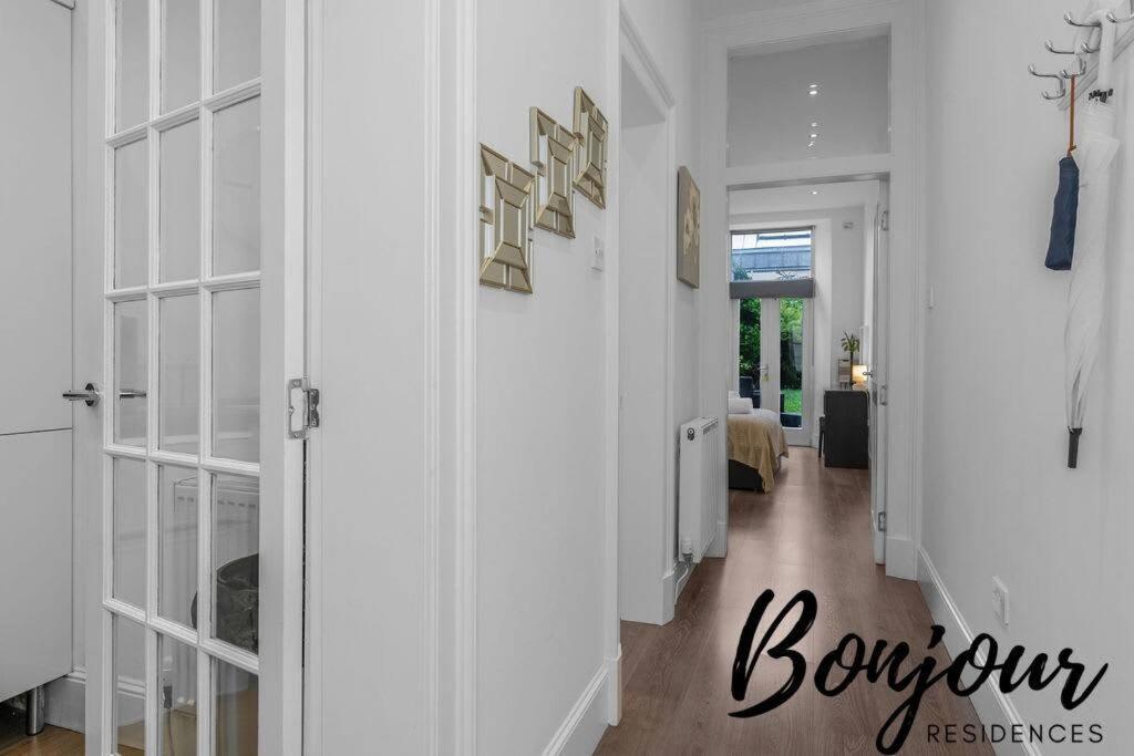 Apartment Clichy Ground Floor 1br-1 Ba, Shared Garden Access By Bonjour Residences EDI