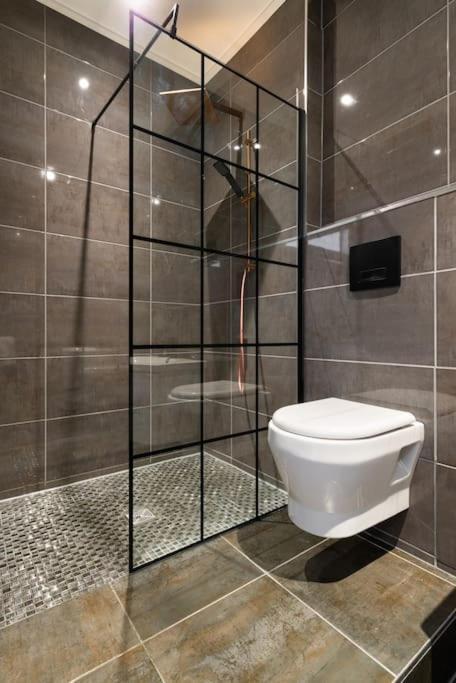 Spacious Modern Centre Castle Views Appartement *