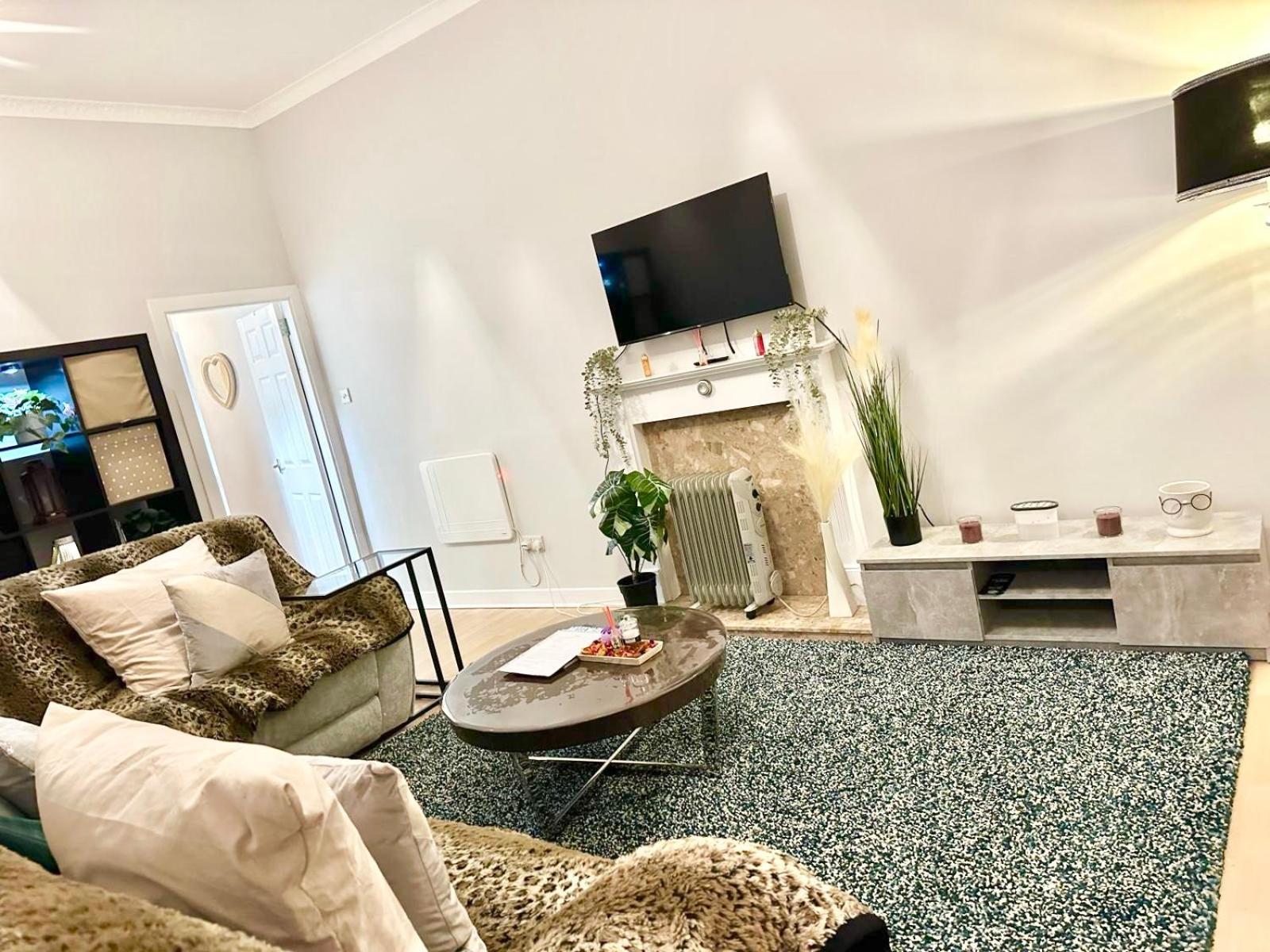 C&e Apartment Edinburgh