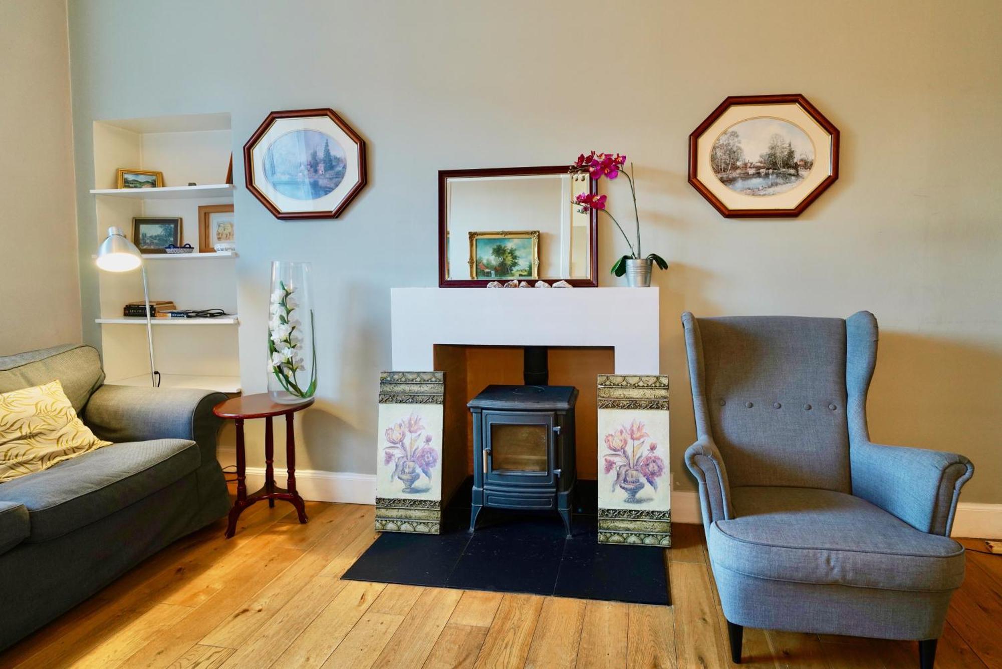 Apartment Spacious 2 Bed Next To Royal Mile & Waverley