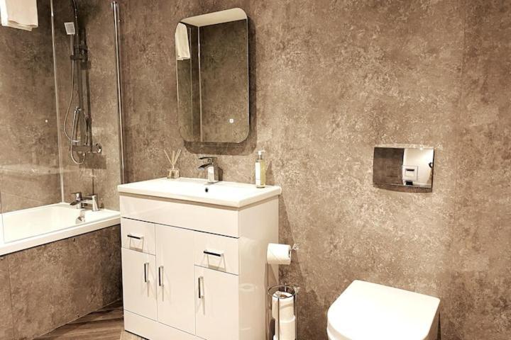 Lovely 3 Bedroom With Private Garden In Centre Appartement Edinburgh