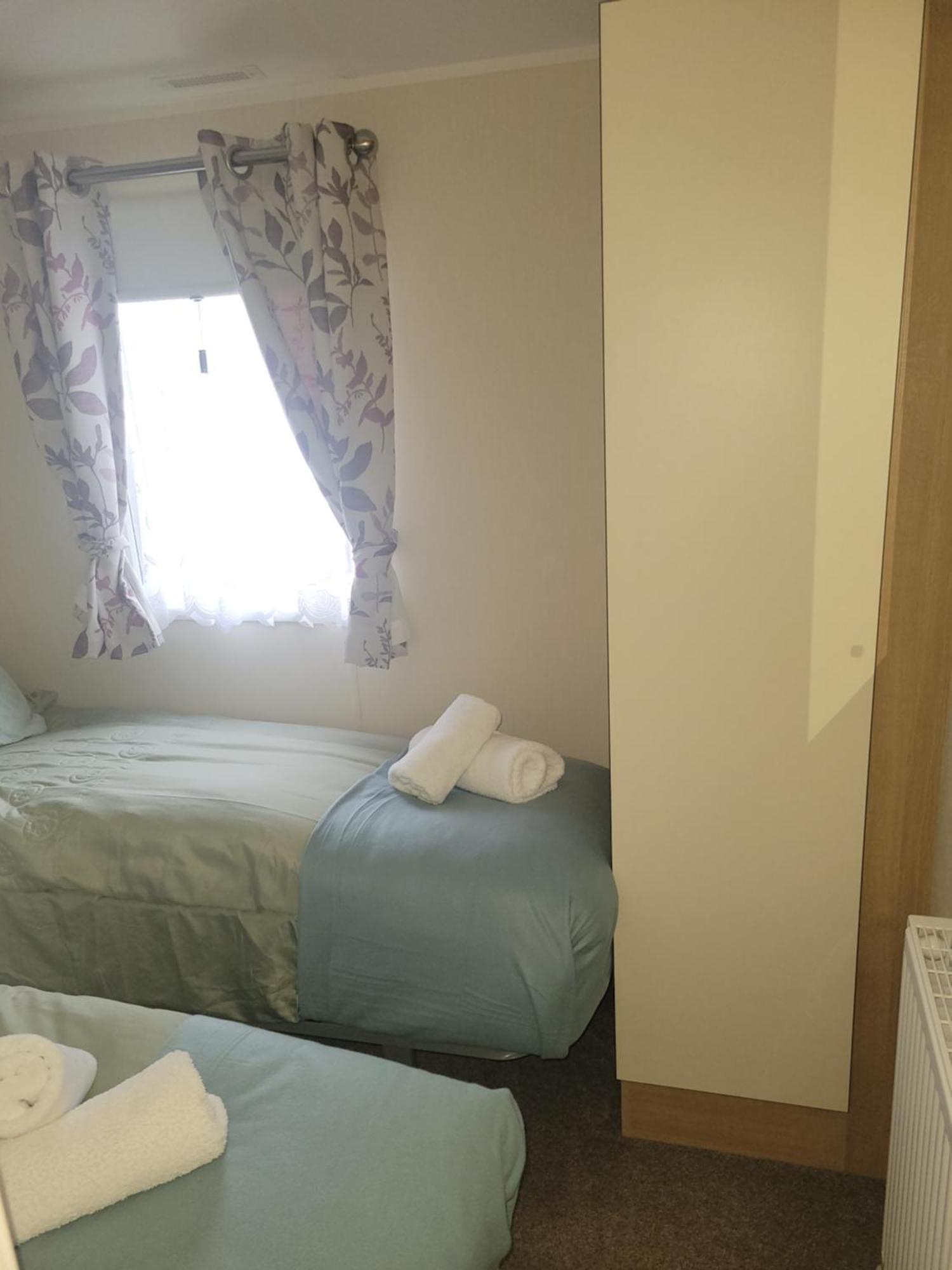 Cozy Caravan Near Holiday home Edinburgh