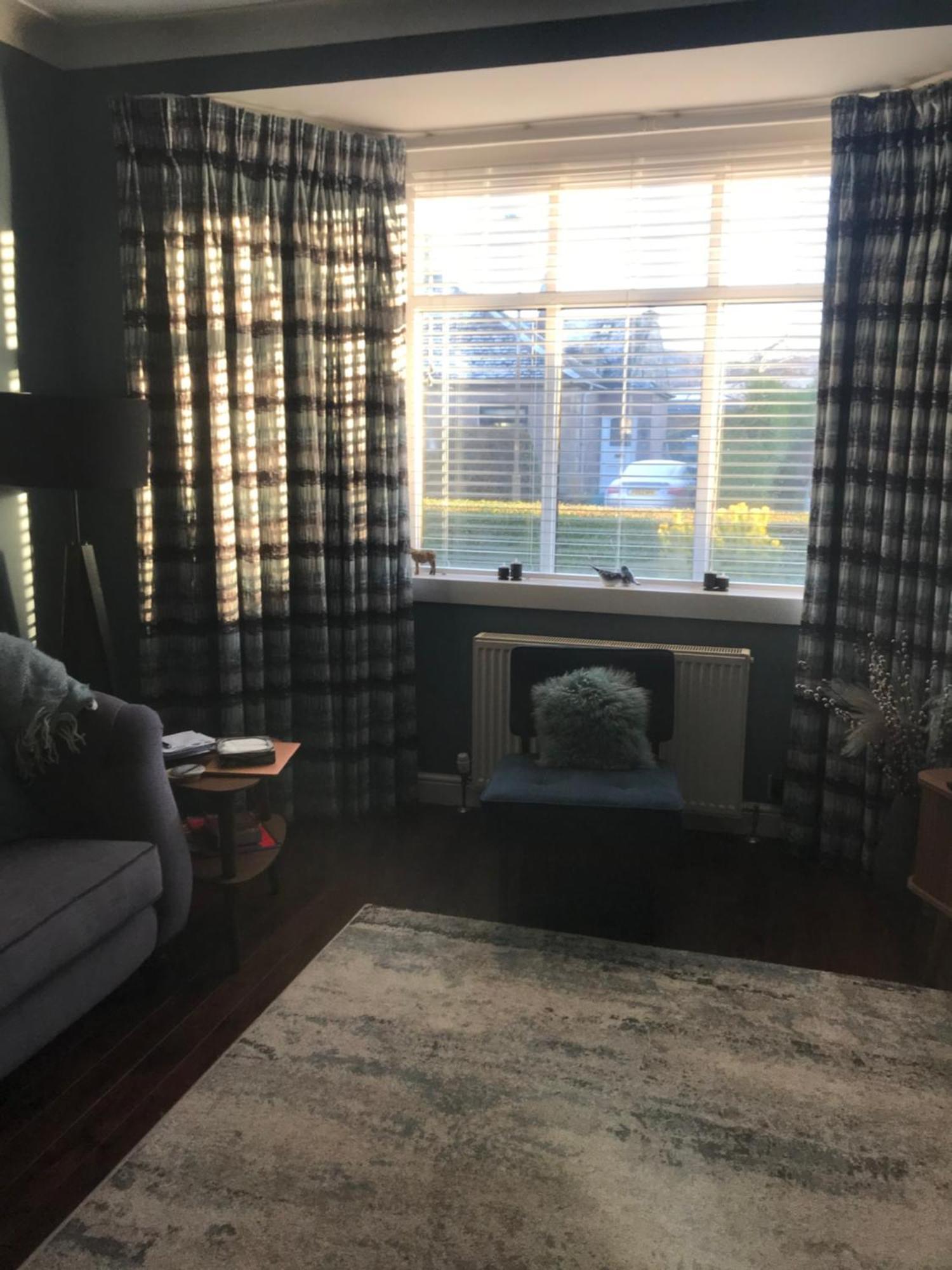 Ultra Stylish Furnished In Holiday home Edinburgh