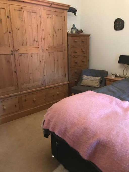 Holiday home Ultra Stylish Furnished In Edinburgh