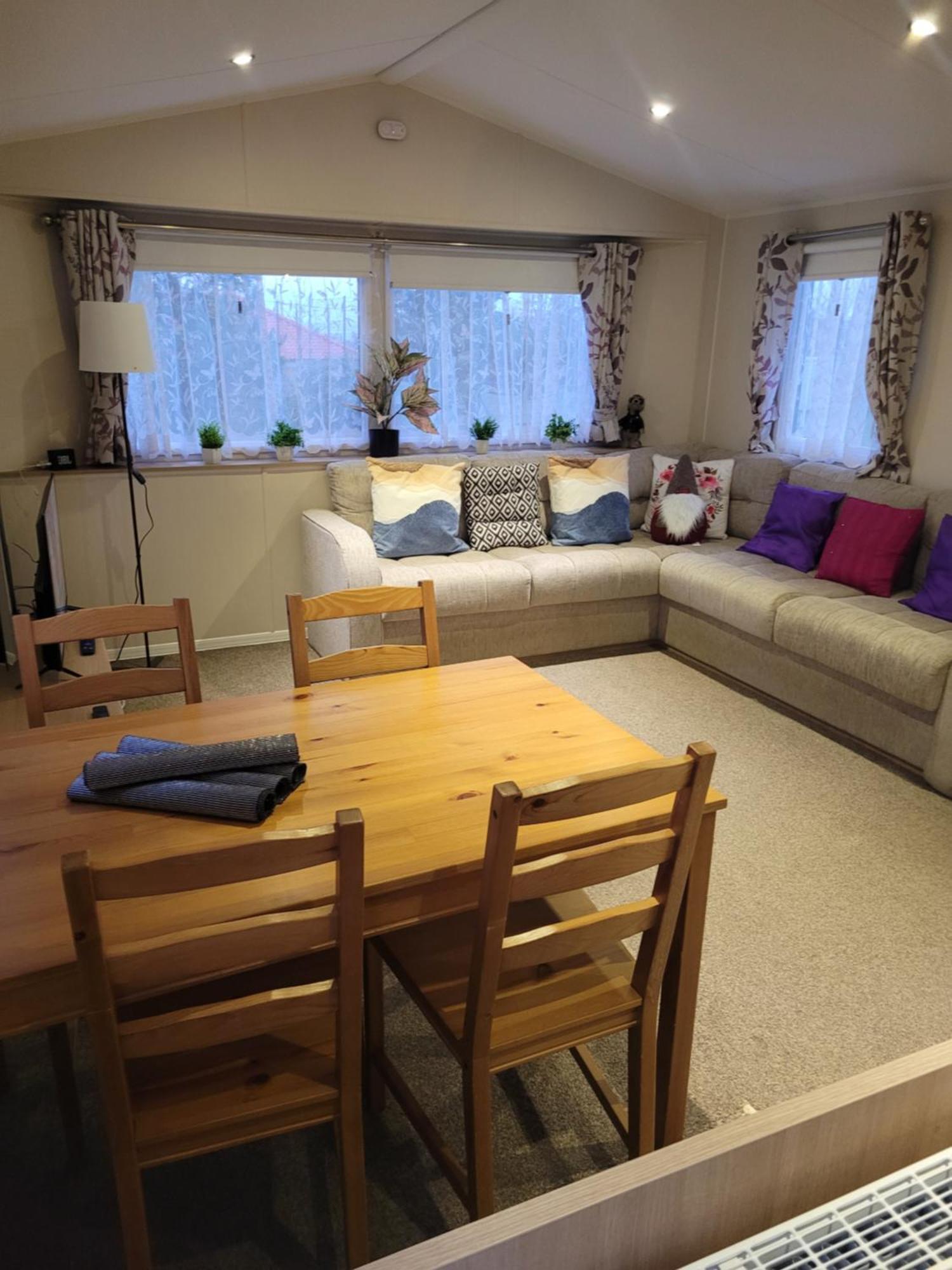 Holiday home Cozy Caravan Near Edinburgh