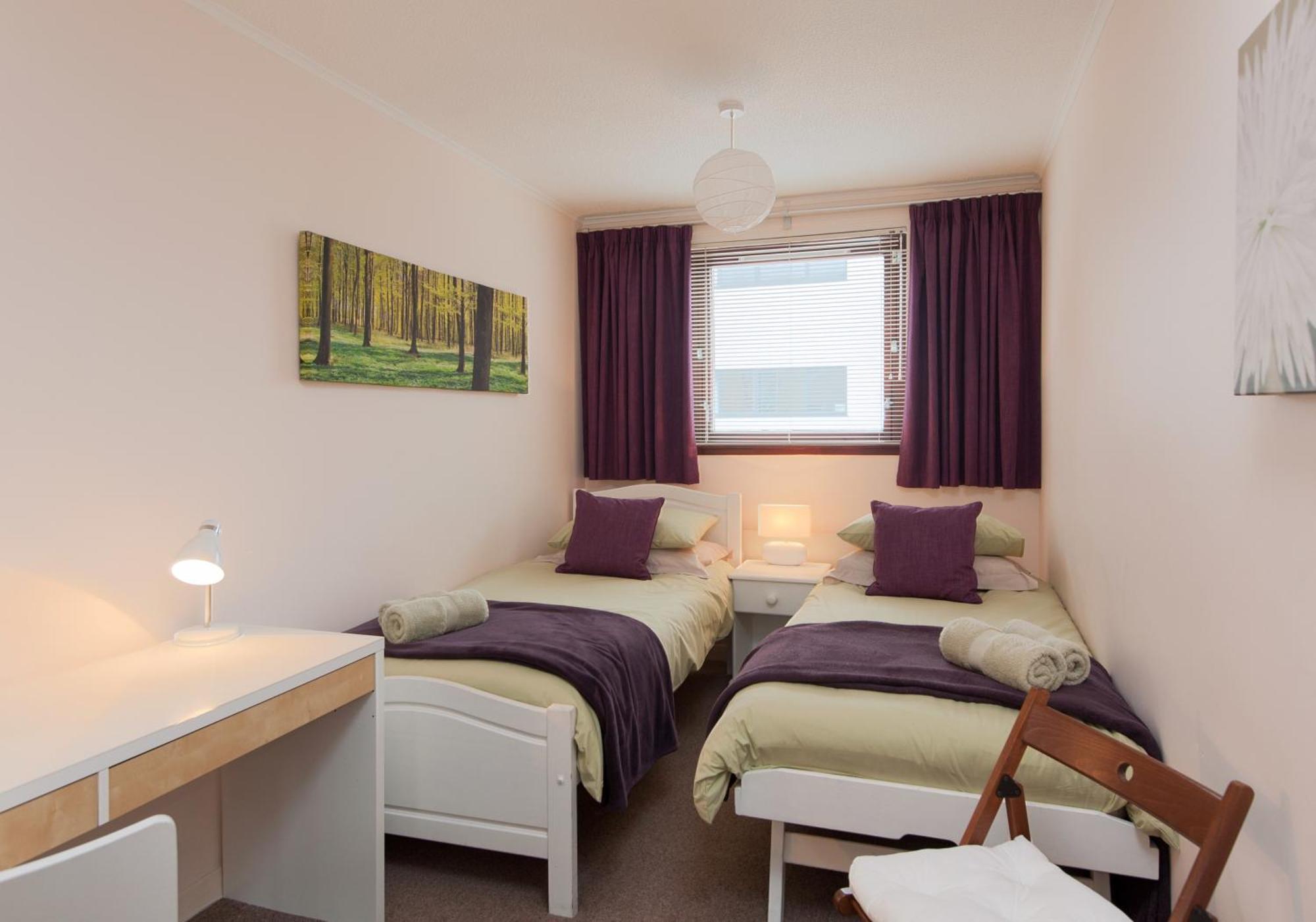 Apartment Logie Green Road Edinburgh