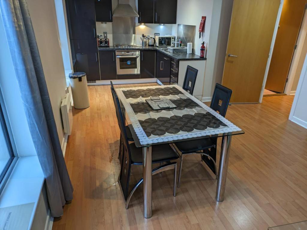 Apartment Modern 2 Bed With Stunning Seaside View Edinburgh