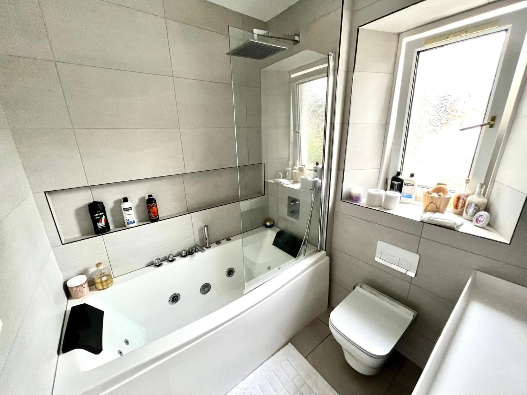 Immanuel House - Modern Luxury Victorian 1872 - Free Parking & Fast Fibre Optic Wifi Édimbourg